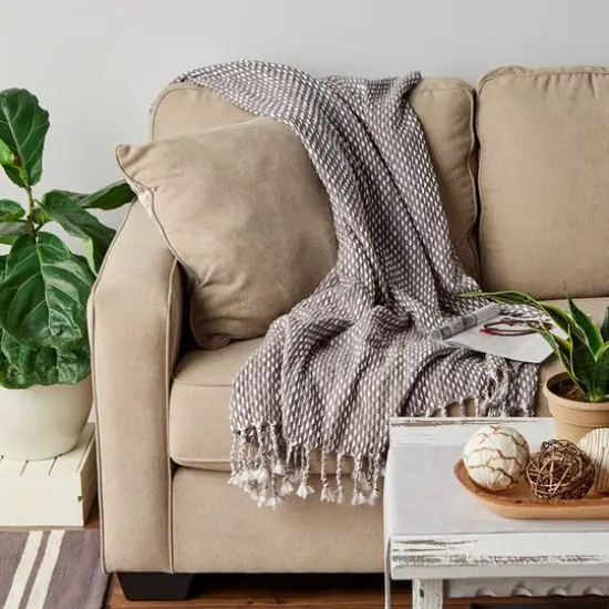 DII&reg; Gray & White Textured Acrylic Throw {8}