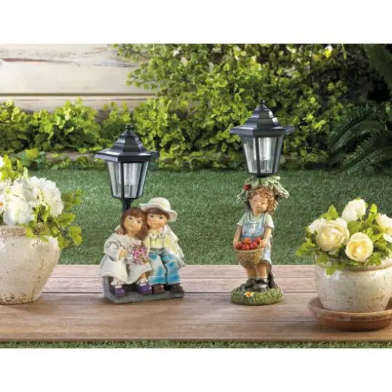 14.75" Apple Basket Solar Street Light Statue {4}