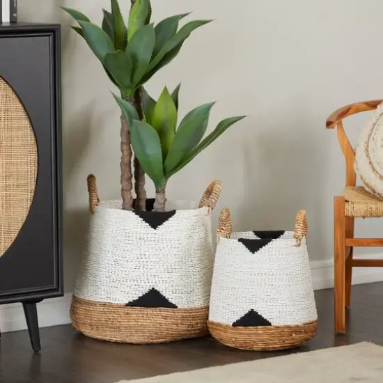 CosmoLiving by Cosmopolitan White Banana Leaf Bohemian Storage Basket Set {8}