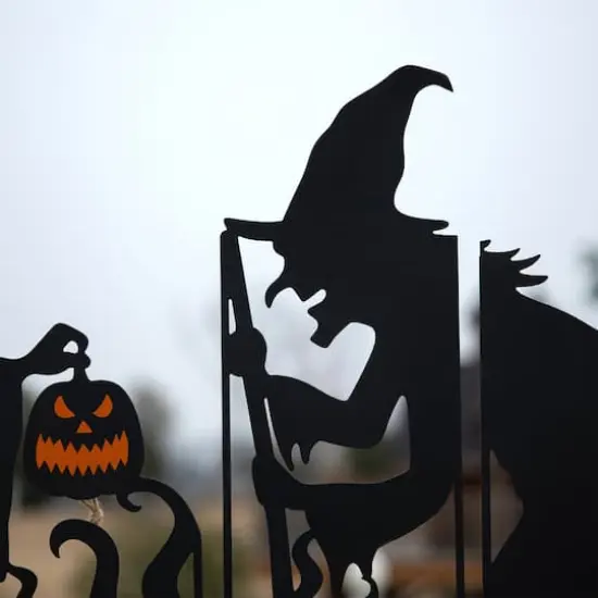 Glitzhome&reg; 34.5" Halloween Metal Silhouette Witches With Cauldron Yard Stake Set {5}