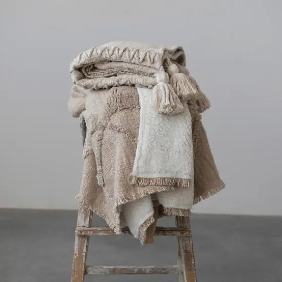 Hello Honey&reg; Cream Pattern Cotton Tufted Throw Blanket {4}