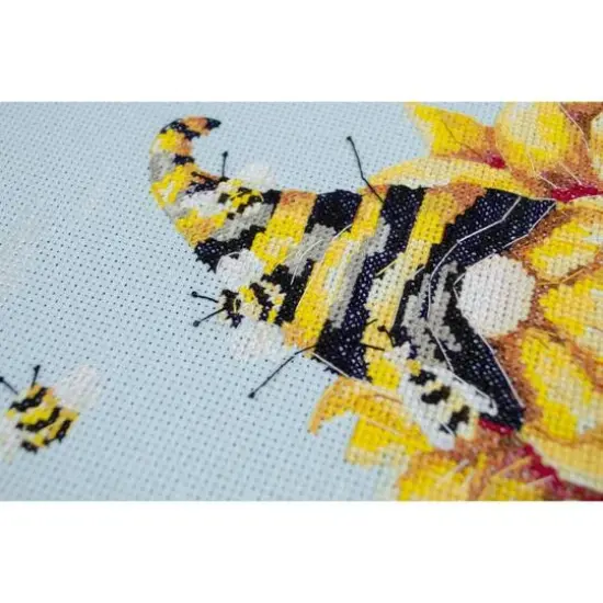 Abris Art Beekeeper Counted Cross Stitch Kit {6}