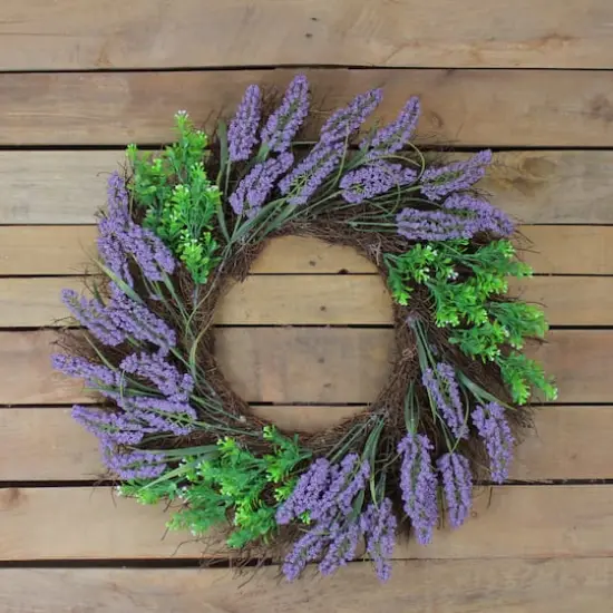 22" Lavender & Boxwood Wreath {4}