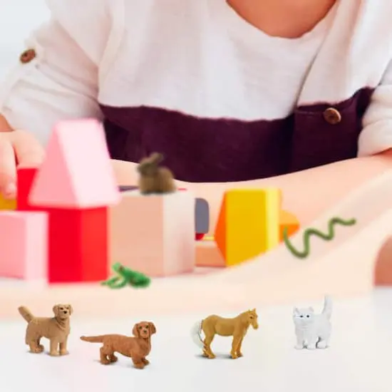 Safari Ltd&reg; Good Luck Minis&reg; Pets Fun Pack {6}