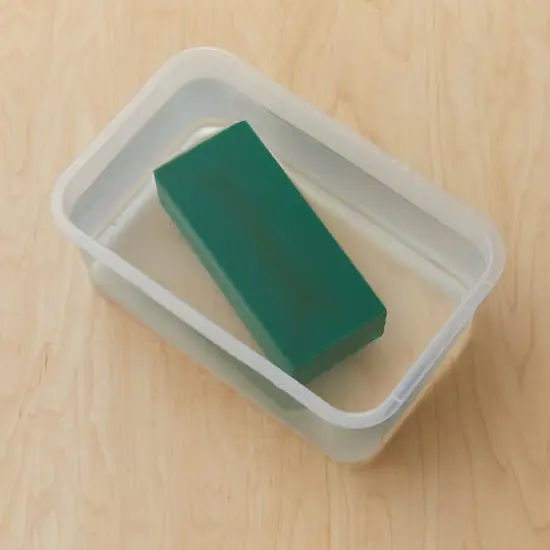 FloraCraft&reg; WetFōM Brick Green {7}