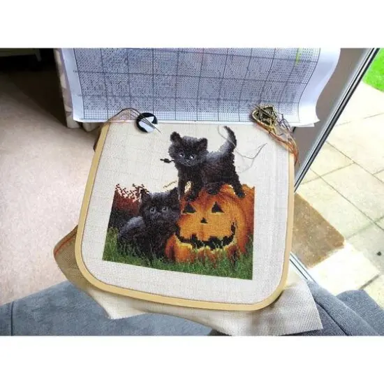 Letistitch Christmas Delivery Counted Cross Stitch Kit {4}