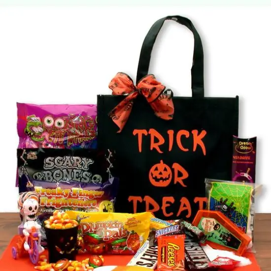 Trick Or Treat Halloween Tote Gift Set {1}