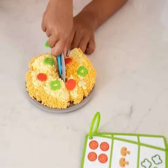 Educational Insights Playfoam Pizza Parlor {5}