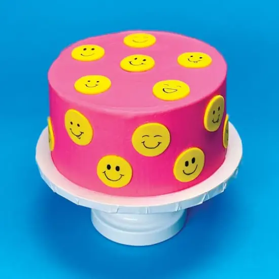 Satin Ice&reg; Buttercream Frosting Pink {6}