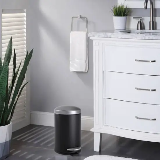 SunnyPoint 1.25gal. Black Round Trash Can with Plastic Inner Bucket {3}