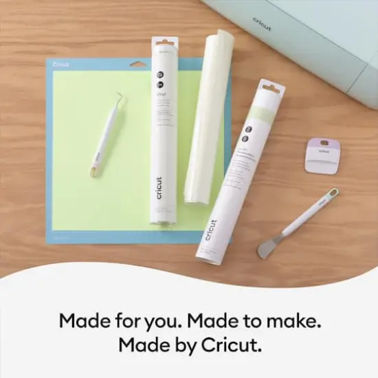 Cricut&reg; Removable Glow-in-the-Dark Vinyl {7}