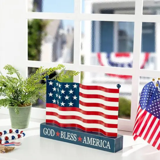 Glitzhome&reg; 14" Metal Patriotic America flag with Wooden Base Table D&eacute;cor {4}