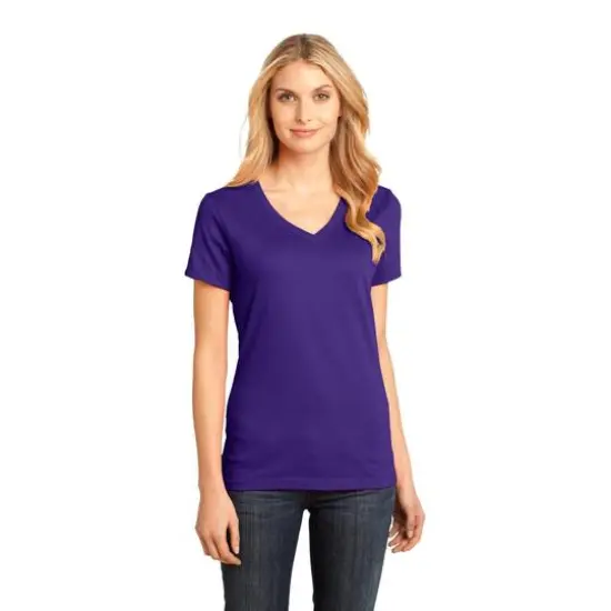 District&reg; Women's Perfect Weight&reg; V-Neck T-Shirt Purple {4}