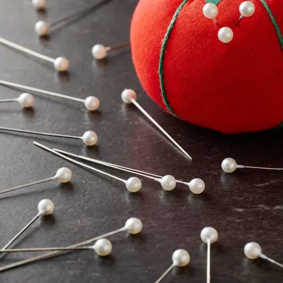 Loops & Threads&trade; Long Pearlized Pins White {3}