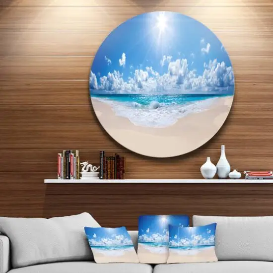 Designart - Beautiful Tropical Beach Panorama' Disc Seashore Metal Circle Wall Art {3}