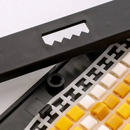 Perler&trade; Snappix&trade; Folksy Bee Fuse Beads Craft Kit {5}