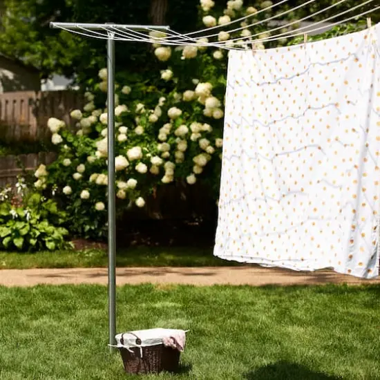 Household Essentials Galvanized Steel Onepiece Pole Clothesline T-Post {3}