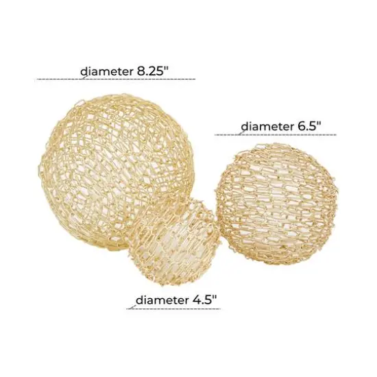 CosmoLiving by Cosmopolitan Gold Metal Chain Orb Sculpture Set {6}