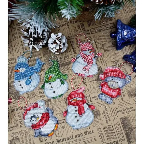 Luca-S Winter Toys Plastic Canvas Counted Cross Stitch Kit {4}