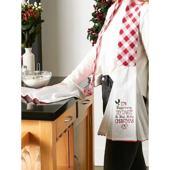 DII&reg; Baking Spirits Bright Kitchen Towel Scarf {4}