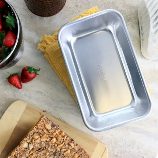 Martha Stewart 9" Aluminum Rectangle Loaf Pan {4}