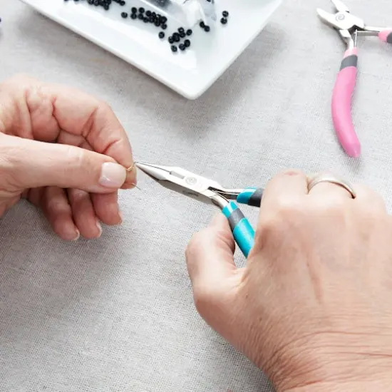 Precision Comfort 5" Needle Nosed Pliers {7}