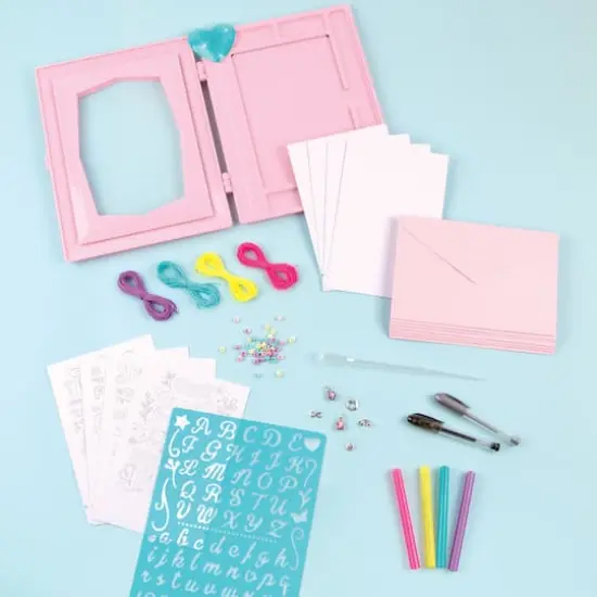 Make It Real DIY Jewelry & Art Gift Station Activity Kit {3}