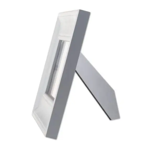 DII&reg; Gray Distressed 4" x 6" Picture Frame {3}