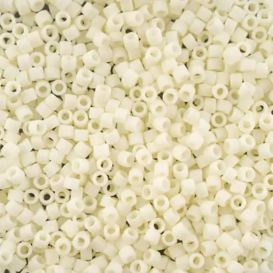 John Bead 11/0 Miyuki Delica Glass Seed Beads, 5g Cream Matte Glazed Luster {1}