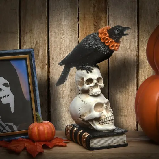 11" Crow & Skulls Halloween D&eacute;cor {3}