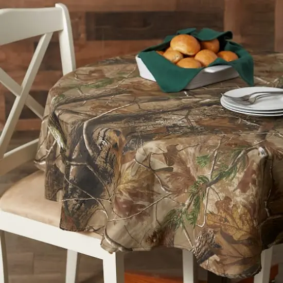 RealTree Apron Tablecloth- 56" Round {6}
