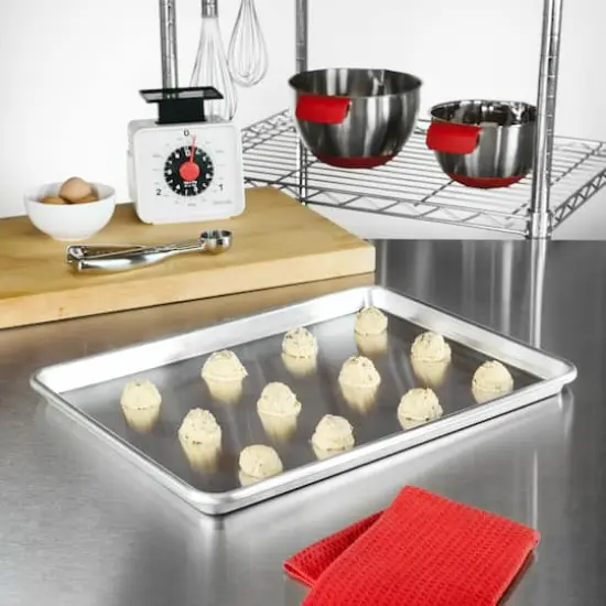Fat Daddio's&reg; ProSeries Bakeware Natural Aluminum Half Sheet Pan {3}