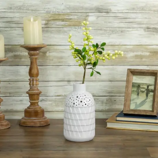 Ivory & Green Spring Berry Spray {3}