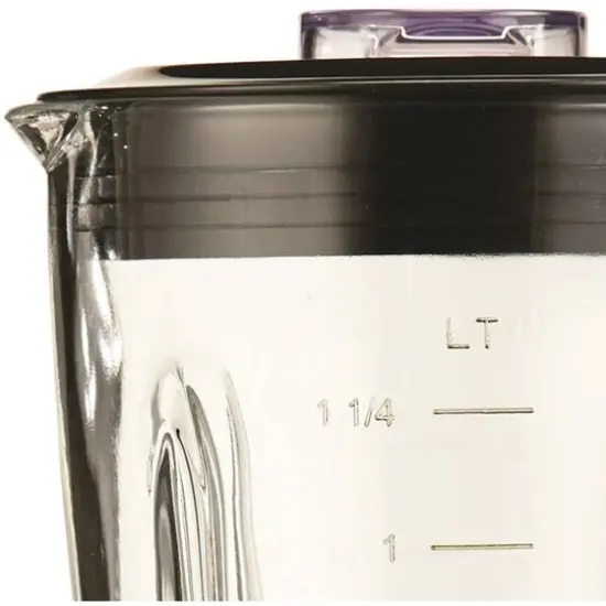 Brentwood White 42oz. 12-Speed + Pulse Electric Blender {8}