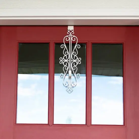Village Lighting Adjustable Colonial Wreath Hanger White {6}