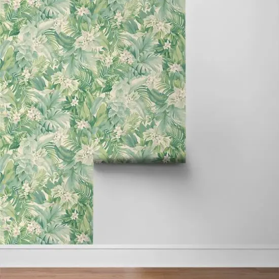 Tommy Bahama Umbrella Palm Peel & Stick Wallpaper Pool {6}