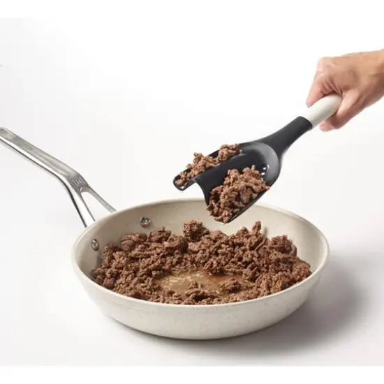 Starfrit Black and Red Meat Chopper {4}