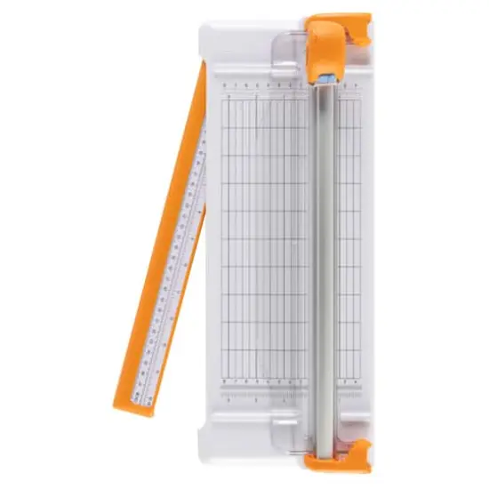 Fiskars&reg; Deluxe Scrapbooking Rotary Paper Trimmer {1}
