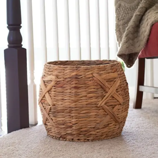 Household Essentials 16" X-Weave Round Wicker Floor Basket {3}
