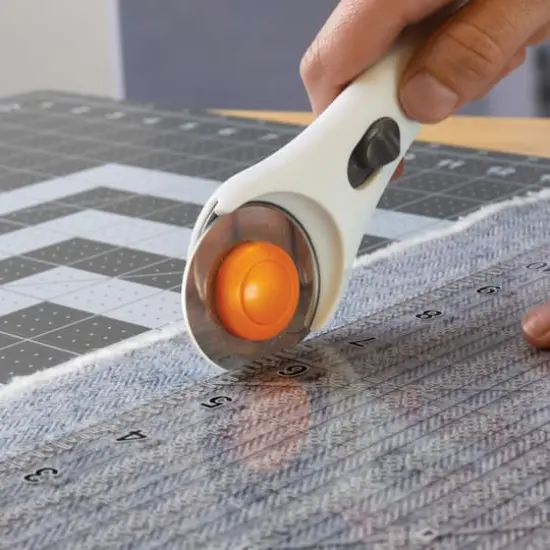 Fiskars&reg; 45mm Rotary Blades, 5ct. {4}