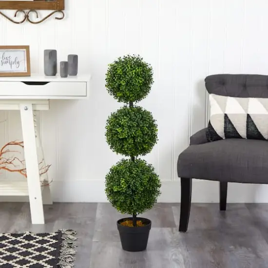 3ft. Potted Boxwood Triple Ball Topiary Tree {4}