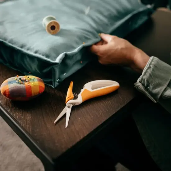 Fiskars&reg; Total Control&reg; RazerEdge&trade; Scissors {5}