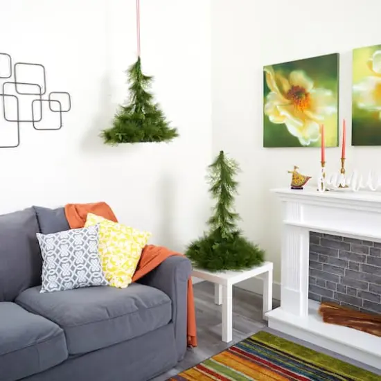 Tabletop & Hanging Artificial Christmas D&eacute;cor Set {5}