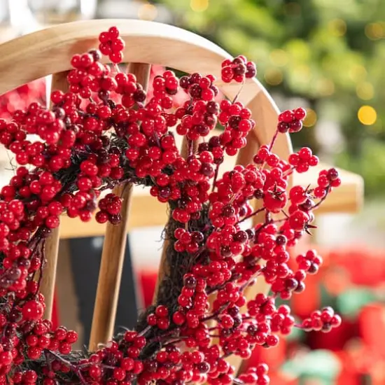 Glitzhome&reg; 14"D Christmas Mini Red Berries Wreath Set {5}