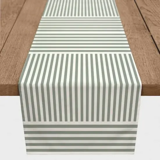 Alternating Stripes Indoor/Outdoor Table Runner Green {3}