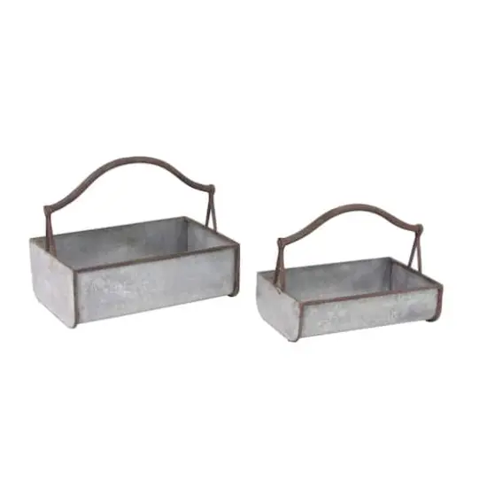 Gray Metal Farmhouse Handle Planter Set {1}