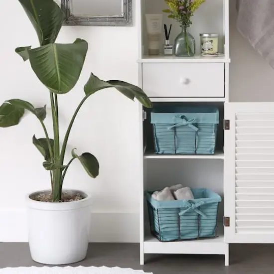 DII&reg; Medium Vintage Gray Wire Basket with Aqua Liner, 2ct. {4}