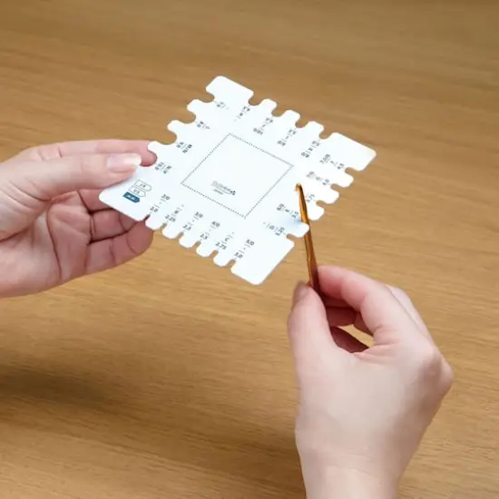 Clover Swatch Ruler & Needle Gauge {5}