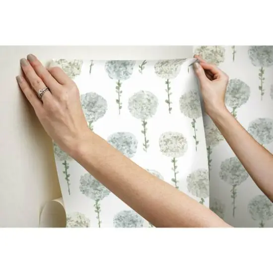 RoomMates Mum Floral Peel & Stick Wallpaper Gray {10}