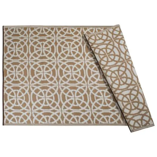 DII&reg; Taupe Infinity Circle Outdoor Rug, 4ft. x 6ft. {4}